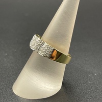 Ladies 18ct Yellow Gold Natural Diamond Cluster Ring