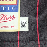 Mitchell & Ness Michael Jordan Bulls 1996-97 Authentic Jersey 36/S