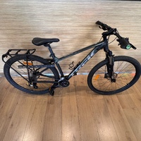 Trek Marlin 5 Gen 2 Suntour XCT 30 Mountain Bike