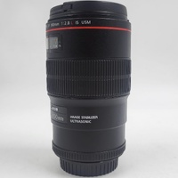 Canon EF 100mm f/2.8L Macro IS USM Lens with Soft Case