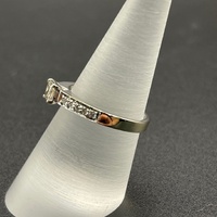 Ladies 18ct White Gold Natural Diamond Ring