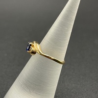 Ladies 9ct Yellow Gold Blue Gemstone & Diamond Ring