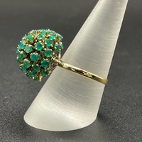 Ladies 10ct Yellow Gold Cluster of Green Gemstone Ring