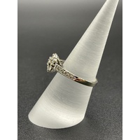 Ladies 9ct White Gold Natural Diamond Ring