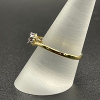 Ladies 9ct Yellow Gold Natural Diamond Ring