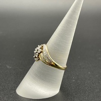 Ladies 9ct Yellow Gold Natural Diamond Cluster Ring