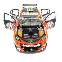 1:18 Biante Holden VF Commodore V8 Supercar 2015 ANZAC Appeal 675 of 702