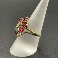 Ladies 9ct Yellow Gold Red Gemstone & Diamond Ring