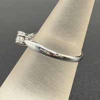 Ladies 10ct White Gold Diamond Engagement Ring