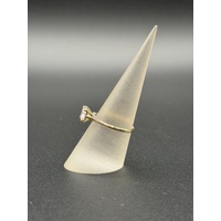Ladies 9ct Yellow Gold Cubic Zirconia Ring