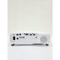 Epson EB-FH52 Full HD Projector HDMI AV with Remote Low Lamp Hours