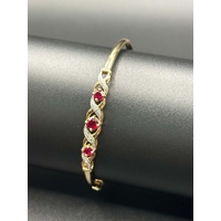 Ladies 9ct Yellow Gold Fancy Red Stone & Diamond Bangle