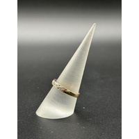 Ladies 9ct Yellow Gold Diamond Vintage Pattern Band Ring