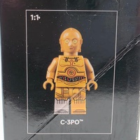 LEGO Star Wars 75398 C-3PO Droid Figure 1138 Pcs Display Set