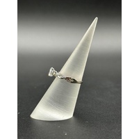 Ladies 10ct White Gold Cubic Zirconia Ring