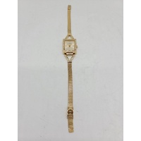 GUESS Ladies Watch Gold Tone Stainless Steel Mesh Band Champagne GW0400L2