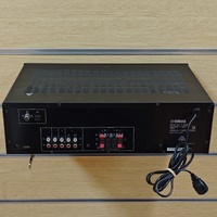 Yamaha R-S202 Stereo Receiver NS-BP301 Bookshelf Speakers with Remote