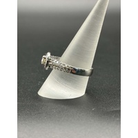 Ladies 18ct White Gold Diamond Cluster Ring