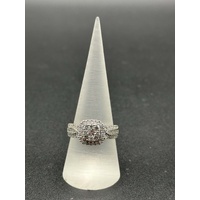 Ladies 10ct White Gold Diamond Cluster Halo Ring