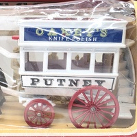 Lledo Days Gone Putney Carriage Oakey's Knife Polish Horse Vintage Diecast 1983