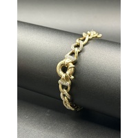 Ladies 9ct Yellow Gold Pavé Link Bracelet