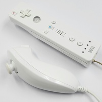 Nintendo Wii Remote RVL-003 Nunchuk Controller RVL-004 Bundle White