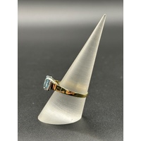 Ladies 18ct Yellow Gold Blue-Coloured Gemstone & Diamond Ring
