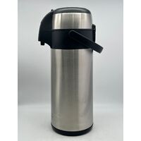 Wild Country Stainless Steel Pump Pot 3.5L with Convenient Carry Handle