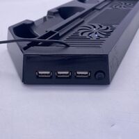 Unbranded Controller Charger Stand (Pre-owned)