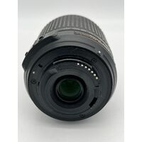 Nikon Camera Lens AF-S DX VR Zoom Nikkor 55-200mm f/4-5.6G IF-ED with Black Bag