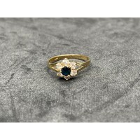 Ladies 18ct Yellow Gold CZ & Blue Gemstone Ring (Pre-Owned)