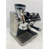 DeLonghi La Specialista Coffee Espresso Maker Machine with Attachments