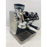 DeLonghi La Specialista Coffee Espresso Machine with Attachments (Pre-owned)