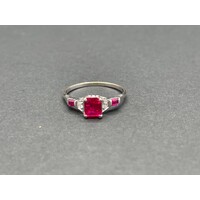 Ladies 9ct Yellow Gold Ring (Pre-Owned)