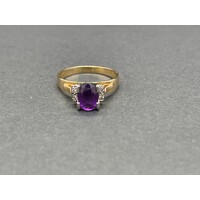 Ladies 18ct Yellow Gold Purple Gemstone Ring (Pre-Owned)