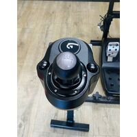 Logitech G920 Driving Force Racing Wheel + Pedals & Shifter for Xbox (Pre-owned)