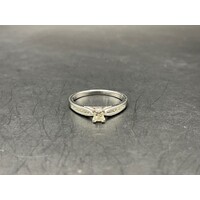 Ladies 18ct White Gold Diamond Engagement Ring