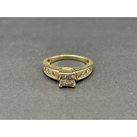 Ladies 9ct Yellow Gold Diamond Ring