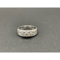 Ladies 9ct White Gold Diamond Ring