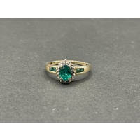 Ladies 9ct Yellow Gold Green Gemstones and Diamonds Ring