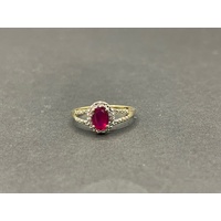 Ladies 9ct Yellow Gold Red Gemstone Ring