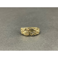 Ladies 9ct Yellow Gold Leaf & Vine Pattern Ring