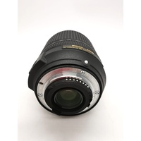 Nikon AF-S DX NIKKOR 18-140mm f/3.5-5.6G ED VR Lens and Hood