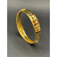 Ladies 23ct Yellow Gold Round Pattern Bangle