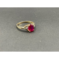 Ladies 9ct Yellow Gold Red Gemstone and Diamonds Ring