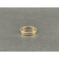Ladies 9ct Yellow Gold Star Pattern Ring