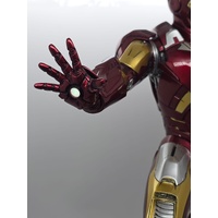 Sideshow Iron Man Mark VII 1/4 Scale Maquette Light Up Statue 1171 of 3000