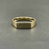 Mens 9ct Yellow Gold Signet Diamond Ring