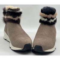 UGG Nock Stella Short Classics Boots for Women Size US 5 NK0004A
