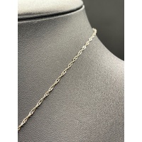 Ladies 9ct White Gold Margarita Twist Link Chain & Circle Pendant